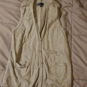 Cardigan/vest with hood
